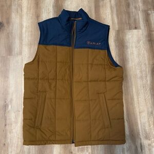 Ariat men’s down vest